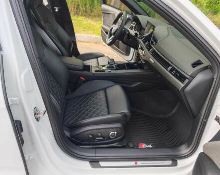 Ауди С4 2020 в Киеве на Automoto.ua Белый Ауди С4, объемом двигателя 3 л и пробегом 15 тыс. км за 40000 $, фото 10 на Automoto.ua