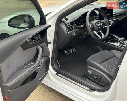 Белый Ауди С4, объемом двигателя 3 л и пробегом 27 тыс. км за 35000 $, фото 20 на Automoto.ua