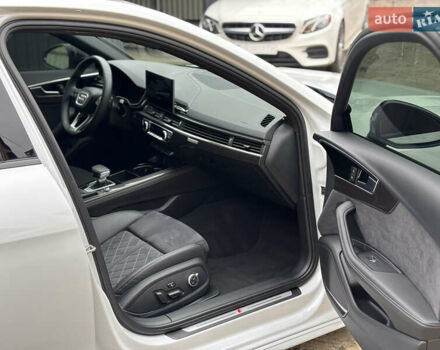 Белый Ауди С4, объемом двигателя 3 л и пробегом 27 тыс. км за 35000 $, фото 19 на Automoto.ua