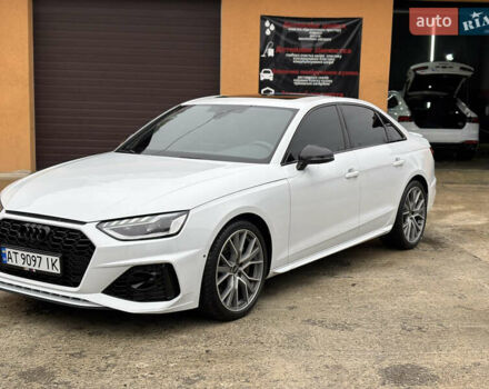 Белый Ауди С4, объемом двигателя 3 л и пробегом 27 тыс. км за 35000 $, фото 2 на Automoto.ua