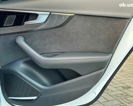 Белый Ауди С4, объемом двигателя 3 л и пробегом 11 тыс. км за 35990 $, фото 20 на Automoto.ua