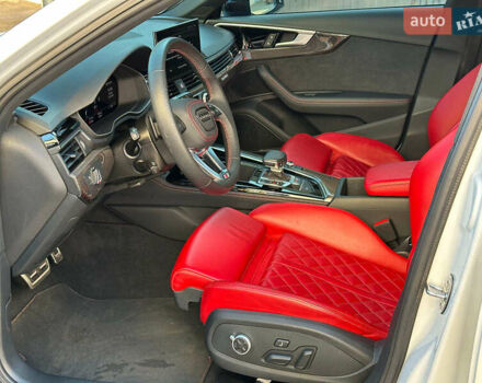 Белый Ауди С4, объемом двигателя 3 л и пробегом 11 тыс. км за 35990 $, фото 8 на Automoto.ua