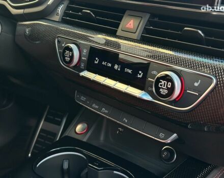 Белый Ауди С4, объемом двигателя 3 л и пробегом 11 тыс. км за 35990 $, фото 28 на Automoto.ua