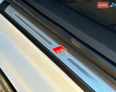 Белый Ауди С4, объемом двигателя 3 л и пробегом 11 тыс. км за 35990 $, фото 13 на Automoto.ua