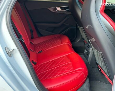 Белый Ауди С4, объемом двигателя 3 л и пробегом 11 тыс. км за 35990 $, фото 19 на Automoto.ua