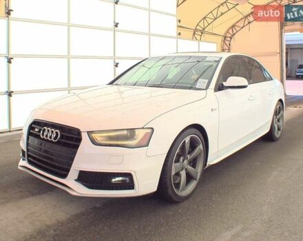Белый Ауди С4, объемом двигателя 3 л и пробегом 165 тыс. км за 12000 $, фото 1 на Automoto.ua