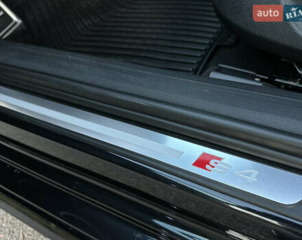 Черный Ауди С4, объемом двигателя 3 л и пробегом 140 тыс. км за 16950 $, фото 39 на Automoto.ua