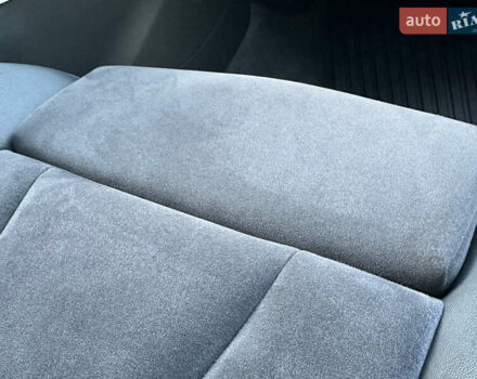 Черный Ауди С4, объемом двигателя 3 л и пробегом 140 тыс. км за 16950 $, фото 66 на Automoto.ua