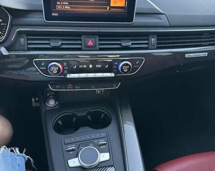 Чорний Ауді С4, об'ємом двигуна 3 л та пробігом 134 тис. км за 24450 $, фото 28 на Automoto.ua