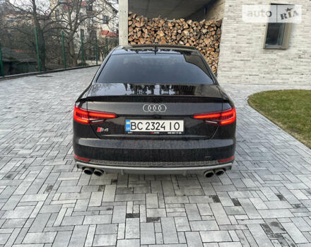 Чорний Ауді S4, об'ємом двигуна 3 л та пробігом 79 тис. км за 32000 $, фото 4 на Automoto.ua