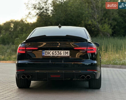 Чорний Ауді С4, об'ємом двигуна 3 л та пробігом 66 тис. км за 23999 $, фото 8 на Automoto.ua