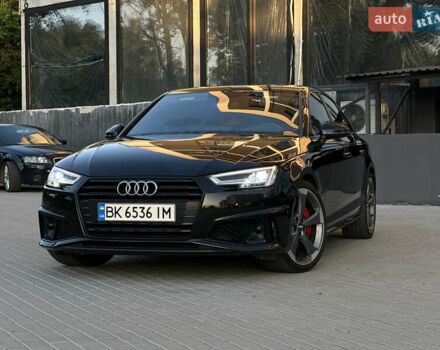 Чорний Ауді С4, об'ємом двигуна 3 л та пробігом 66 тис. км за 23999 $, фото 4 на Automoto.ua