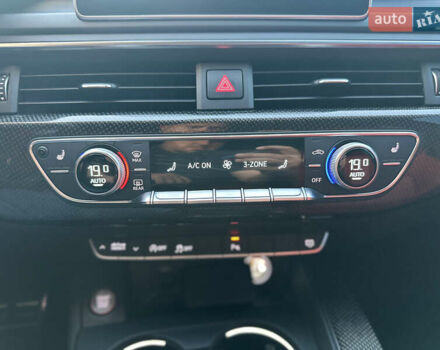 Чорний Ауді С4, об'ємом двигуна 3 л та пробігом 66 тис. км за 23999 $, фото 47 на Automoto.ua