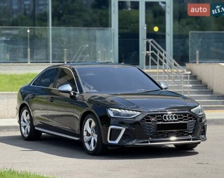 Чорний Ауді S4, об'ємом двигуна 3 л та пробігом 37 тис. км за 36500 $, фото 4 на Automoto.ua