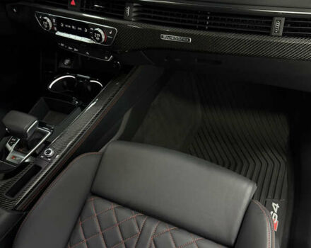 Черный Ауди С4, объемом двигателя 3 л и пробегом 15 тыс. км за 44990 $, фото 34 на Automoto.ua