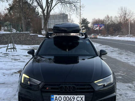 Черный Ауди С4, объемом двигателя 3 л и пробегом 131 тыс. км за 28999 $, фото 1 на Automoto.ua