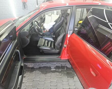 Красный Ауди С4, объемом двигателя 2.2 л и пробегом 272 тыс. км за 7000 $, фото 5 на Automoto.ua