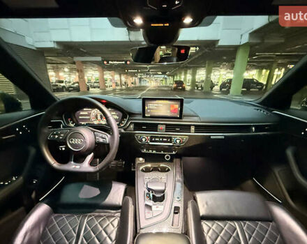 Красный Ауди С4, объемом двигателя 3 л и пробегом 134 тыс. км за 23600 $, фото 18 на Automoto.ua