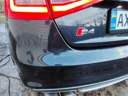 Красный Ауди С4, объемом двигателя 3 л и пробегом 154 тыс. км за 14500 $, фото 1 на Automoto.ua