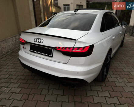 Ауді С4, об'ємом двигуна 3 л та пробігом 10 тис. км за 39500 $, фото 10 на Automoto.ua