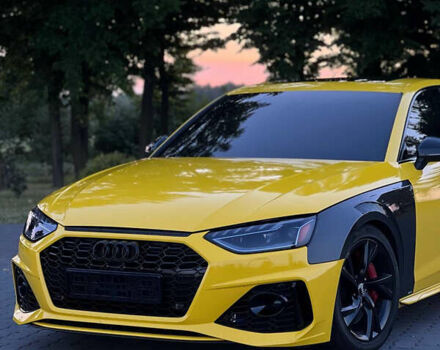 Желтый Ауди С4, объемом двигателя 3 л и пробегом 50 тыс. км за 37000 $, фото 1 на Automoto.ua