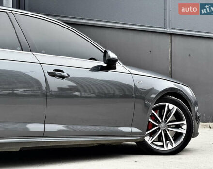 Серый Ауди С4, объемом двигателя 3 л и пробегом 109 тыс. км за 23950 $, фото 3 на Automoto.ua