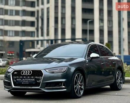 Серый Ауди С4, объемом двигателя 3 л и пробегом 125 тыс. км за 26900 $, фото 5 на Automoto.ua