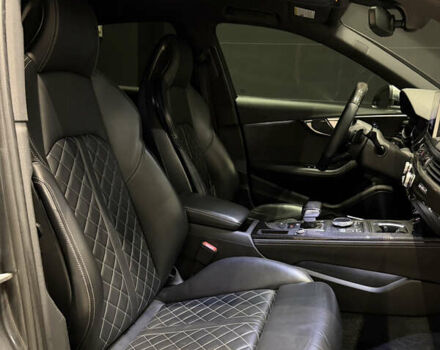 Сірий Ауді С4, об'ємом двигуна 3 л та пробігом 110 тис. км за 26500 $, фото 41 на Automoto.ua