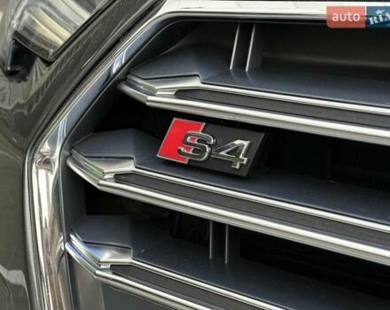 Сірий Ауді S4, об'ємом двигуна 3 л та пробігом 101 тис. км за 29750 $, фото 4 на Automoto.ua