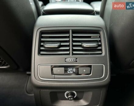 Сірий Ауді S4, об'ємом двигуна 3 л та пробігом 101 тис. км за 29750 $, фото 43 на Automoto.ua