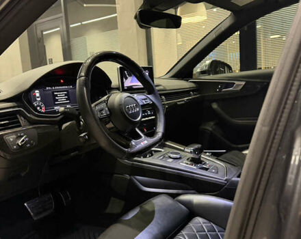 Сірий Ауді С4, об'ємом двигуна 3 л та пробігом 110 тис. км за 26500 $, фото 27 на Automoto.ua