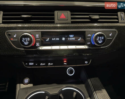 Сірий Ауді С4, об'ємом двигуна 3 л та пробігом 110 тис. км за 26500 $, фото 48 на Automoto.ua