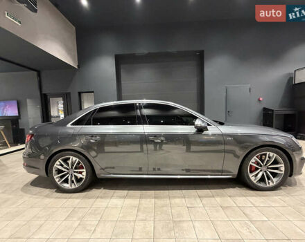 Сірий Ауді С4, об'ємом двигуна 3 л та пробігом 110 тис. км за 26500 $, фото 6 на Automoto.ua