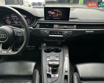 Сірий Ауді S4, об'ємом двигуна 3 л та пробігом 101 тис. км за 29750 $, фото 30 на Automoto.ua