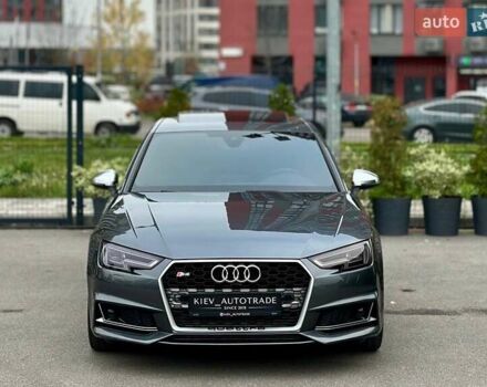 Серый Ауди С4, объемом двигателя 3 л и пробегом 125 тыс. км за 26900 $, фото 3 на Automoto.ua