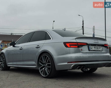 Серый Ауди С4, объемом двигателя 3 л и пробегом 108 тыс. км за 26500 $, фото 4 на Automoto.ua