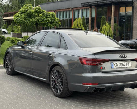 Серый Ауди С4, объемом двигателя 3 л и пробегом 159 тыс. км за 24500 $, фото 2 на Automoto.ua