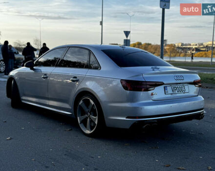 Серый Ауди С4, объемом двигателя 2.99 л и пробегом 126 тыс. км за 25000 $, фото 4 на Automoto.ua