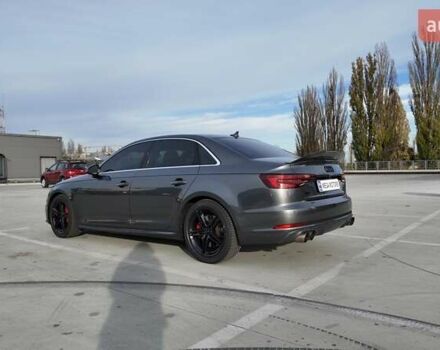 Серый Ауди С4, объемом двигателя 3 л и пробегом 88 тыс. км за 32990 $, фото 3 на Automoto.ua