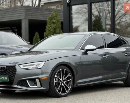 Серый Ауди С4, объемом двигателя 3 л и пробегом 82 тыс. км за 34000 $, фото 2 на Automoto.ua