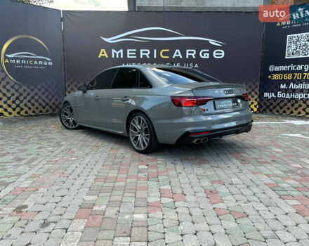 Серый Ауди С4, объемом двигателя 3 л и пробегом 70 тыс. км за 41000 $, фото 3 на Automoto.ua