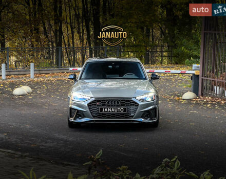 Сірий Ауді С4, об'ємом двигуна 3 л та пробігом 37 тис. км за 43500 $, фото 3 на Automoto.ua