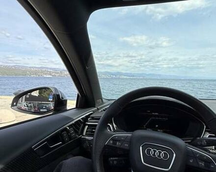 Серый Ауди С4, объемом двигателя 3 л и пробегом 25 тыс. км за 49000 $, фото 2 на Automoto.ua