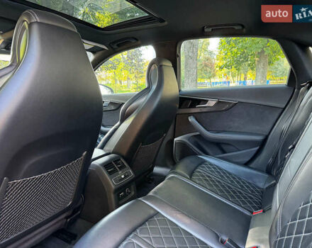 Серый Ауди С4, объемом двигателя 3 л и пробегом 32 тыс. км за 42840 $, фото 25 на Automoto.ua