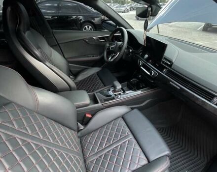 Серый Ауди С4, объемом двигателя 3 л и пробегом 25 тыс. км за 49000 $, фото 15 на Automoto.ua