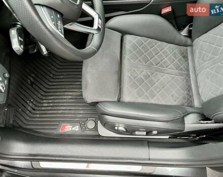 Сірий Ауді С4, об'ємом двигуна 3 л та пробігом 46 тис. км за 39900 $, фото 20 на Automoto.ua