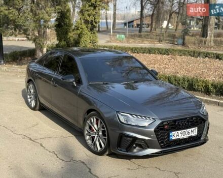 Серый Ауди С4, объемом двигателя 3 л и пробегом 15 тыс. км за 46500 $, фото 13 на Automoto.ua