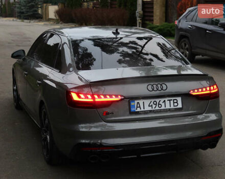 Сірий Ауді С4, об'ємом двигуна 3 л та пробігом 33 тис. км за 47000 $, фото 11 на Automoto.ua