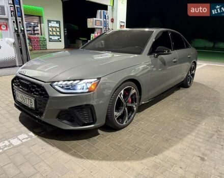 Серый Ауди С4, объемом двигателя 3 л и пробегом 32 тыс. км за 49900 $, фото 2 на Automoto.ua
