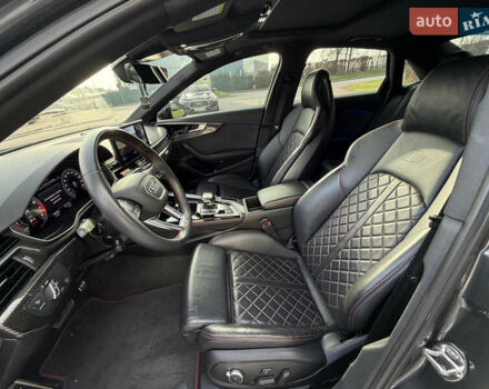 Серый Ауди С4, объемом двигателя 2.99 л и пробегом 19 тыс. км за 37999 $, фото 20 на Automoto.ua